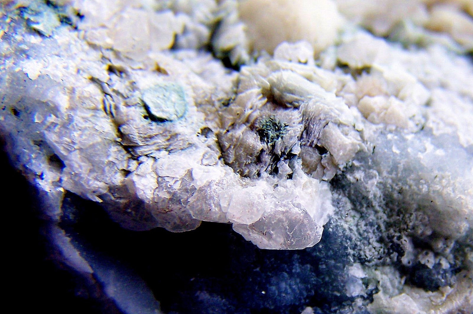 Cuarzo (variedad calcedonia)
12cm por 12cm detalle
(Autor: canada)