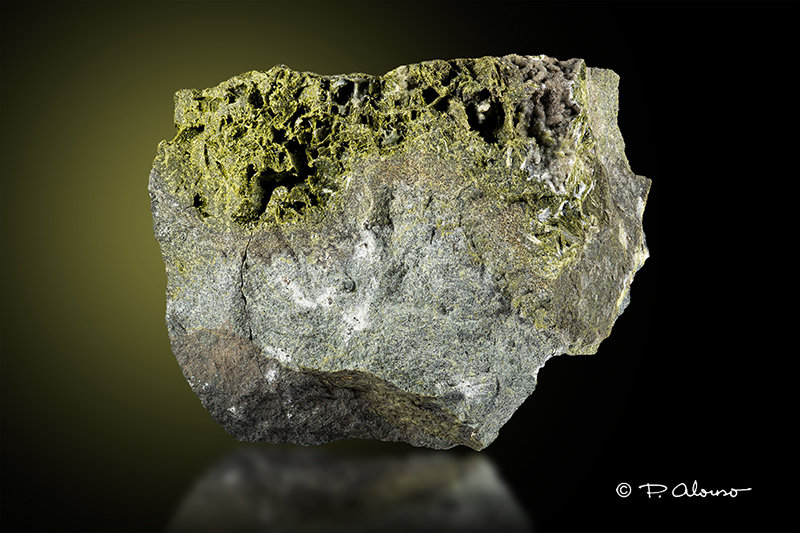 Epidota
12cm x 10cm x 7cm
(Autor: Pere Alonso)
