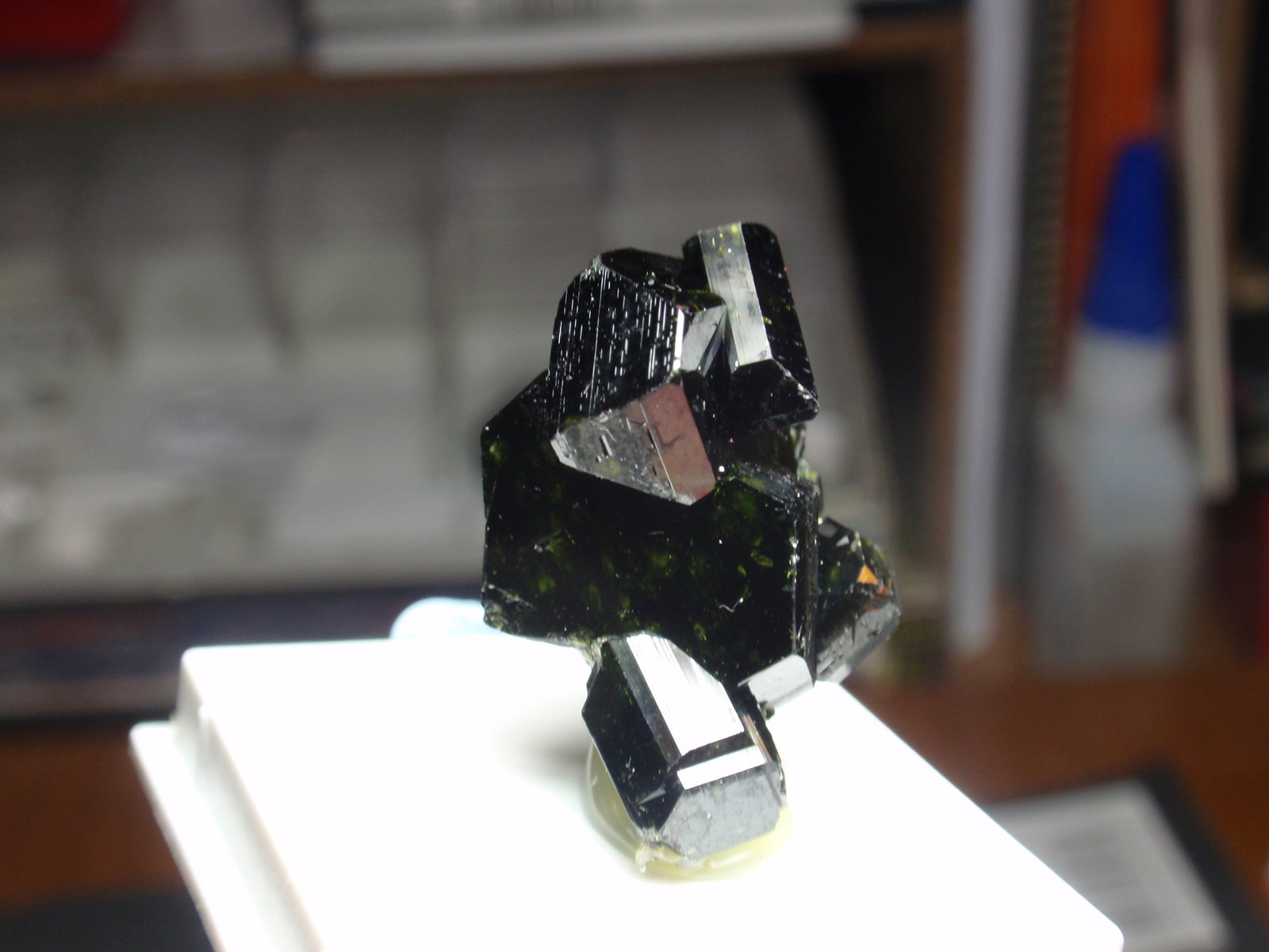 Epidota
20x30 mm
(Autor: Ignacio)