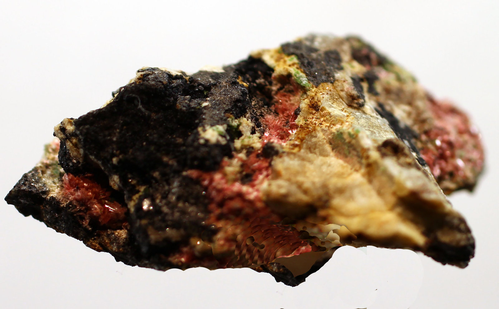 Eritrita (Eritrina)
30 x 19 x 19 mm.
(Autor: José Luis Zamora)