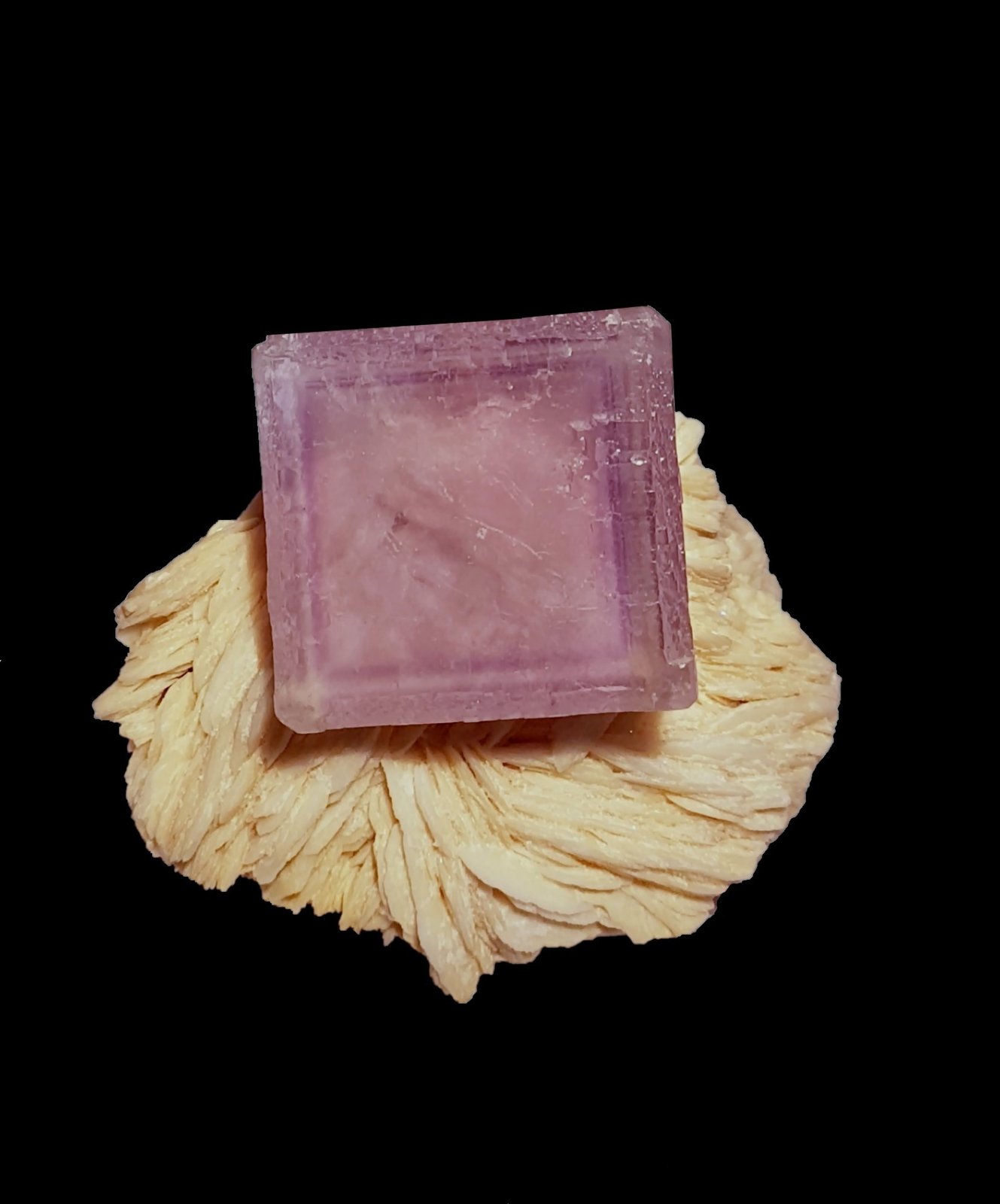 Fluorita
6,5x5,5x5 cm.
(Autor: Nacho)