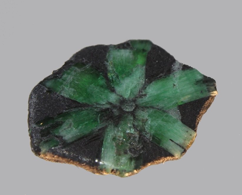 Berilo (variedad esmeralda)
10mm
(Autor: Ramon A  Lopez Garcia)