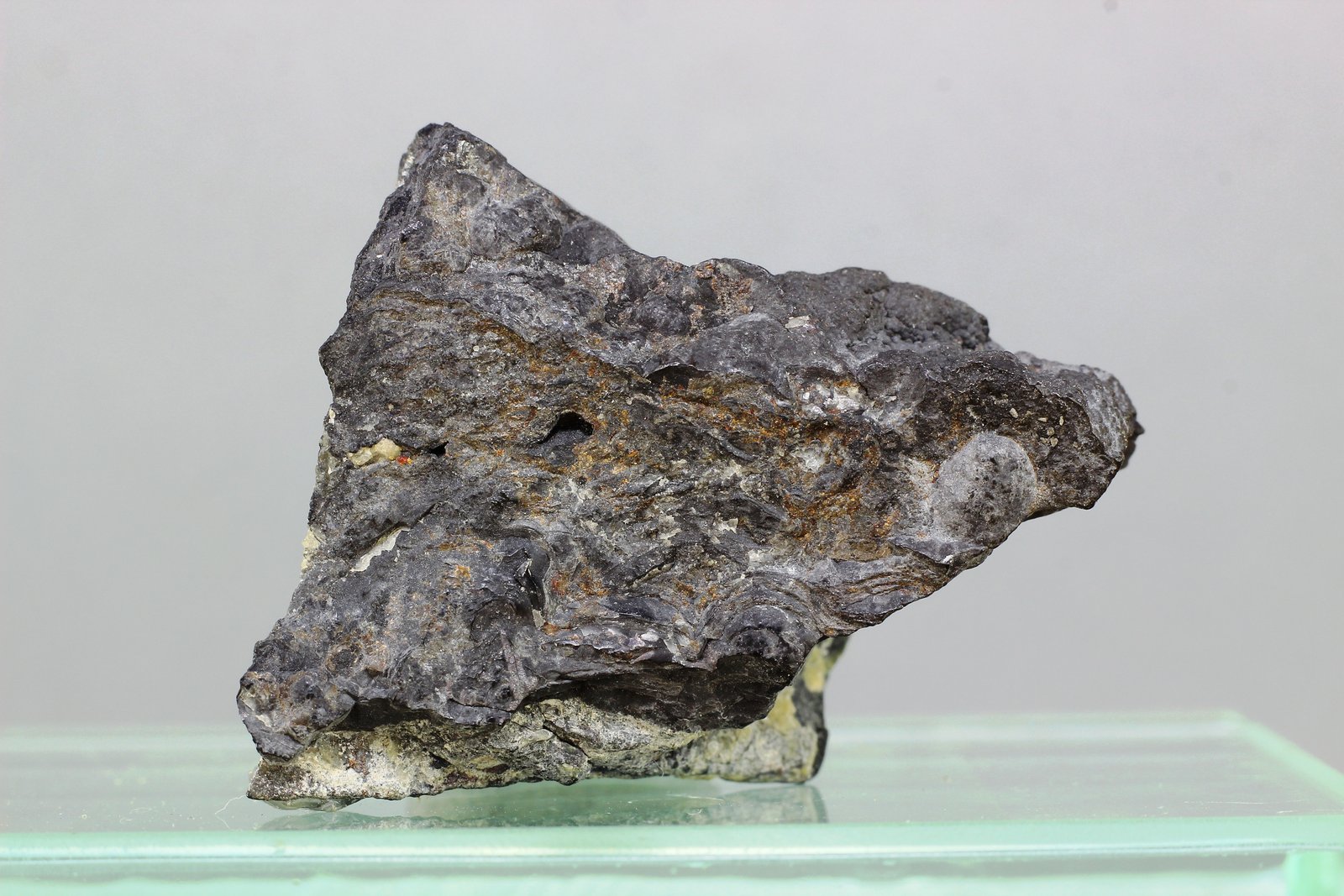 Estibiconita
37x30 mm
(Autor: Juan Espino)