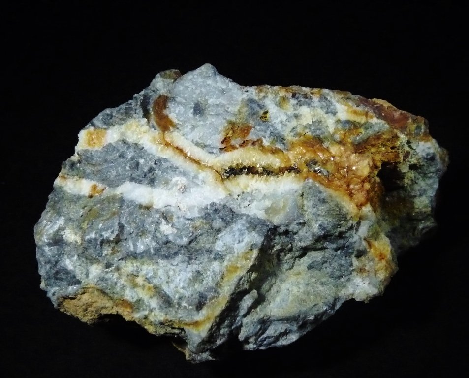 Stibnita (estibina) y Cuarzo
70x45 mm.
(Autor: Jesus Franquesa Baucells)