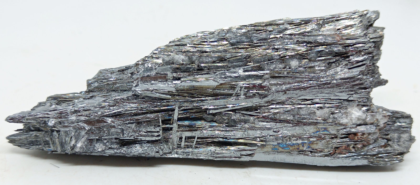 Estibnita
90x35x20 mm
(Autor: Luis Edmundo Sánchez Roja)