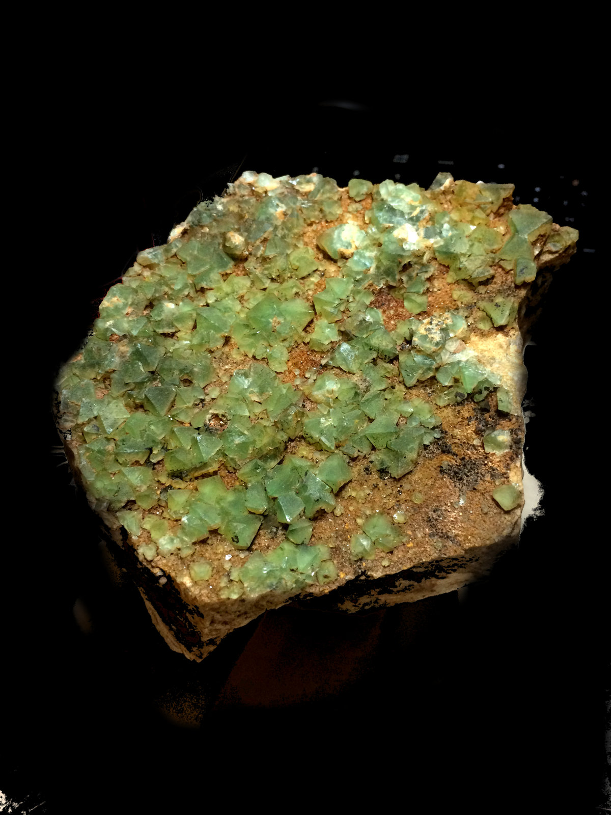 Fluorita
10x10 cm
(Autor: Obsi)