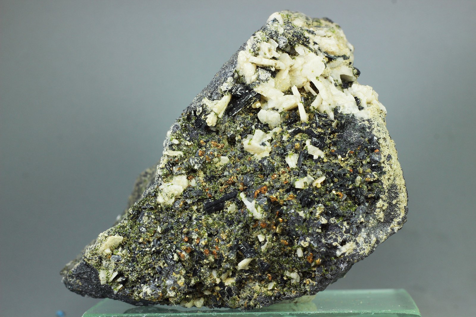 Ferroactinolita
76x45 mm
(Autor: Juan Espino)