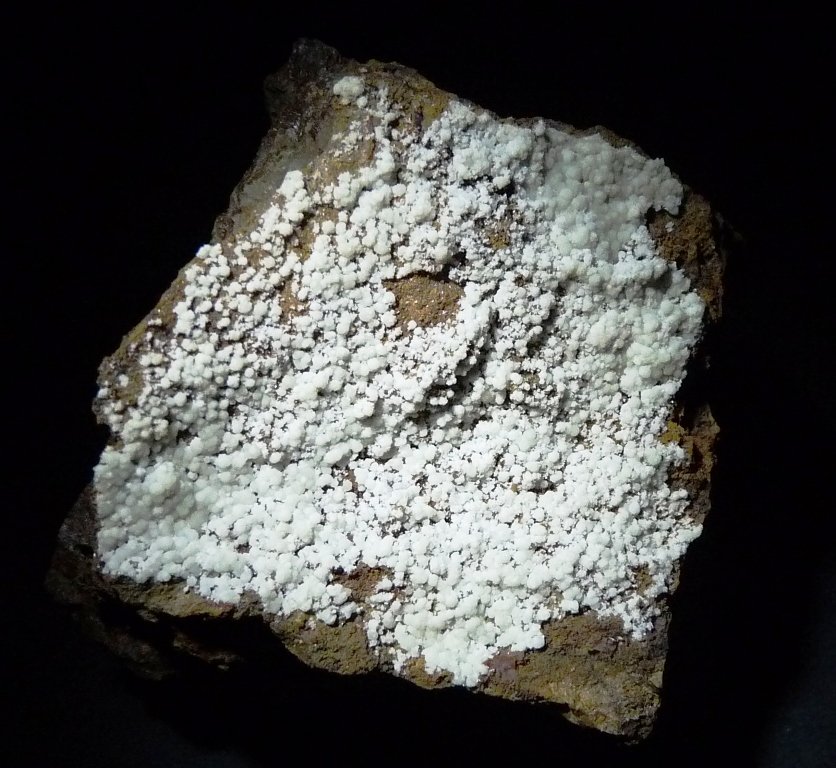 Fluorapatito.
55x50 mm.
(Autor: Jesus Franquesa Baucells)