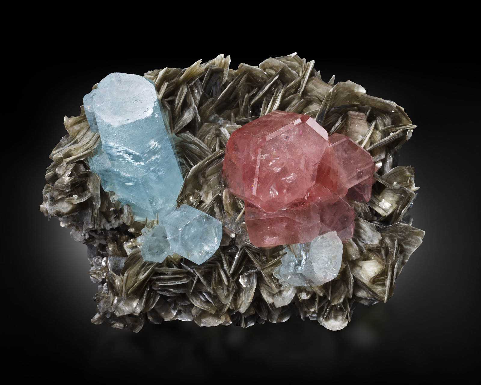 Fluorapatito (Grupo Apatito)
13 x 8 x 9 cm
(Autor: Museo MIM)