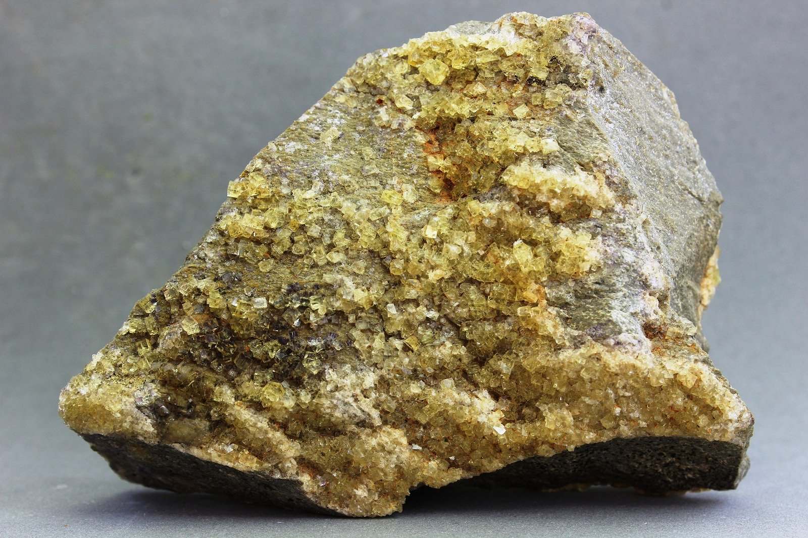Fluorita
87X65X35 mm
(Autor: Juan Espino)