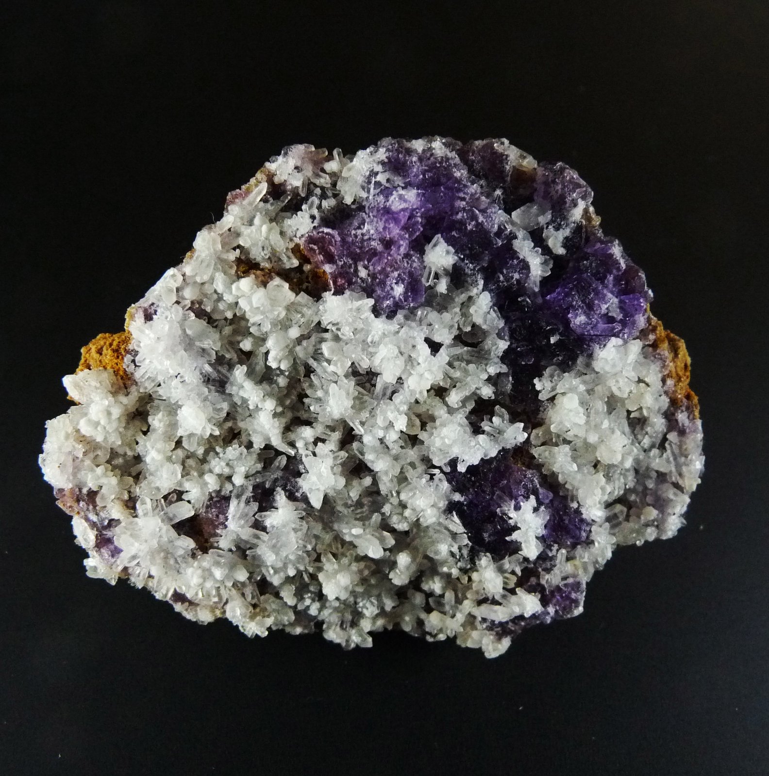 Fluorita y Cuarzo
60x45 mm.
(Autor: Jesus Franquesa Baucells)