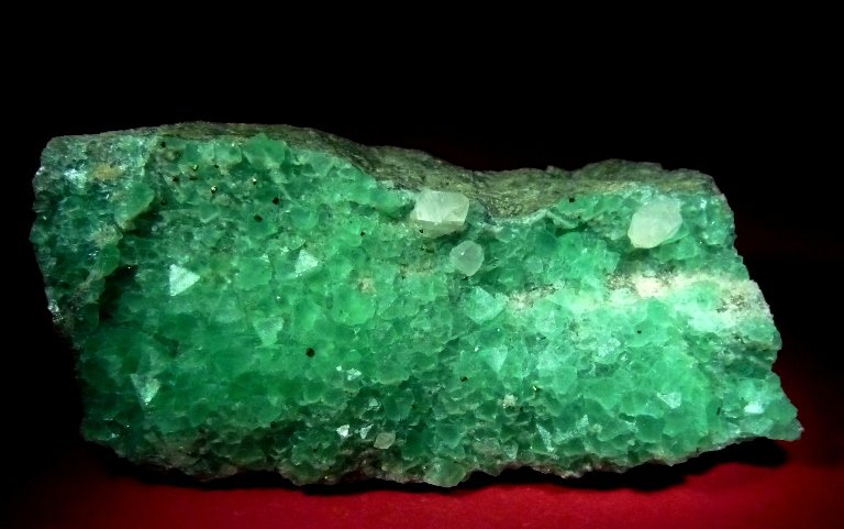 Fluorita y Calcita.
120x60 mm.
(Autor: Jesus Franquesa Baucells)