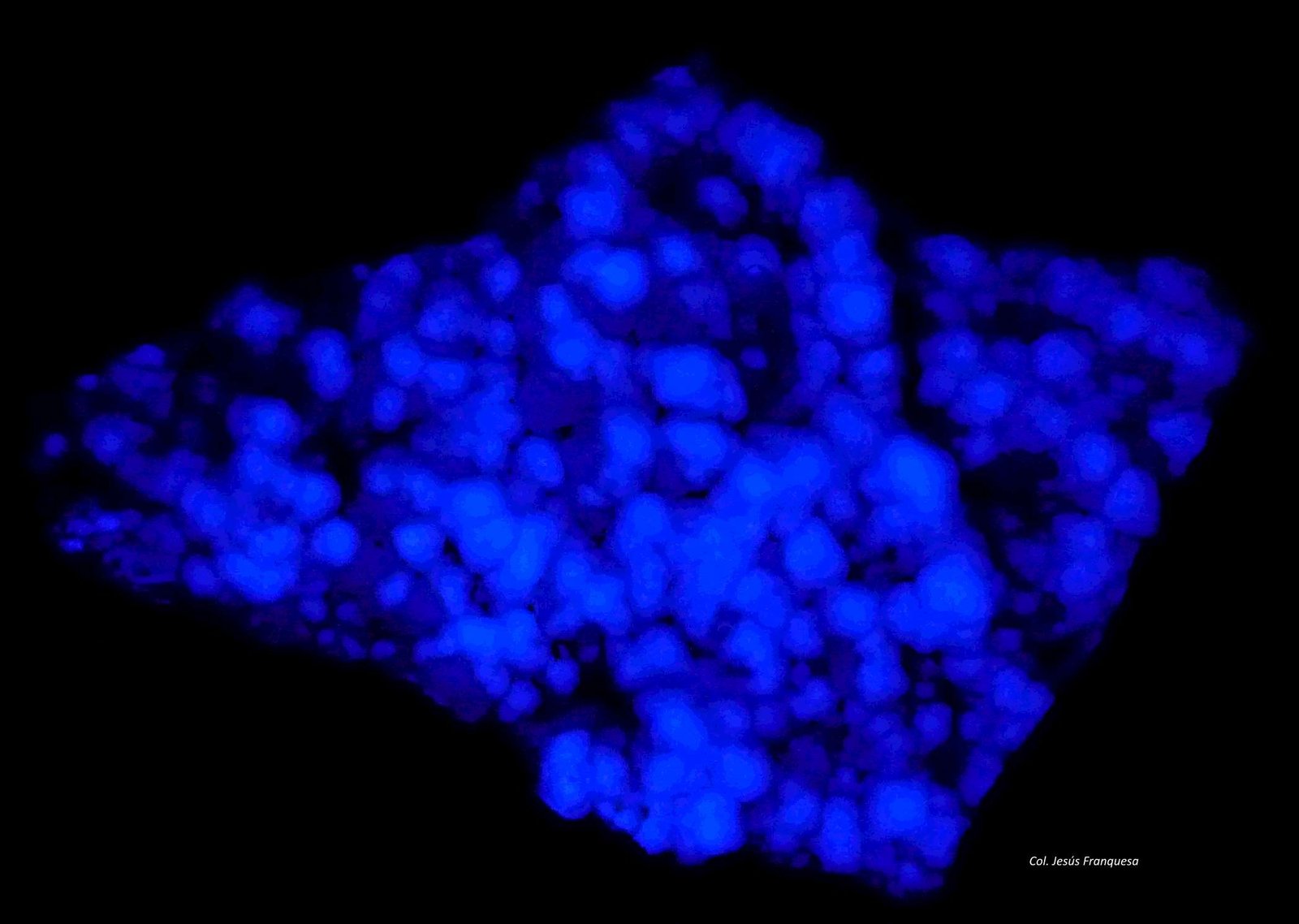 Fluorita
80x55 mm.
(Autor: Jesus Franquesa Baucells)