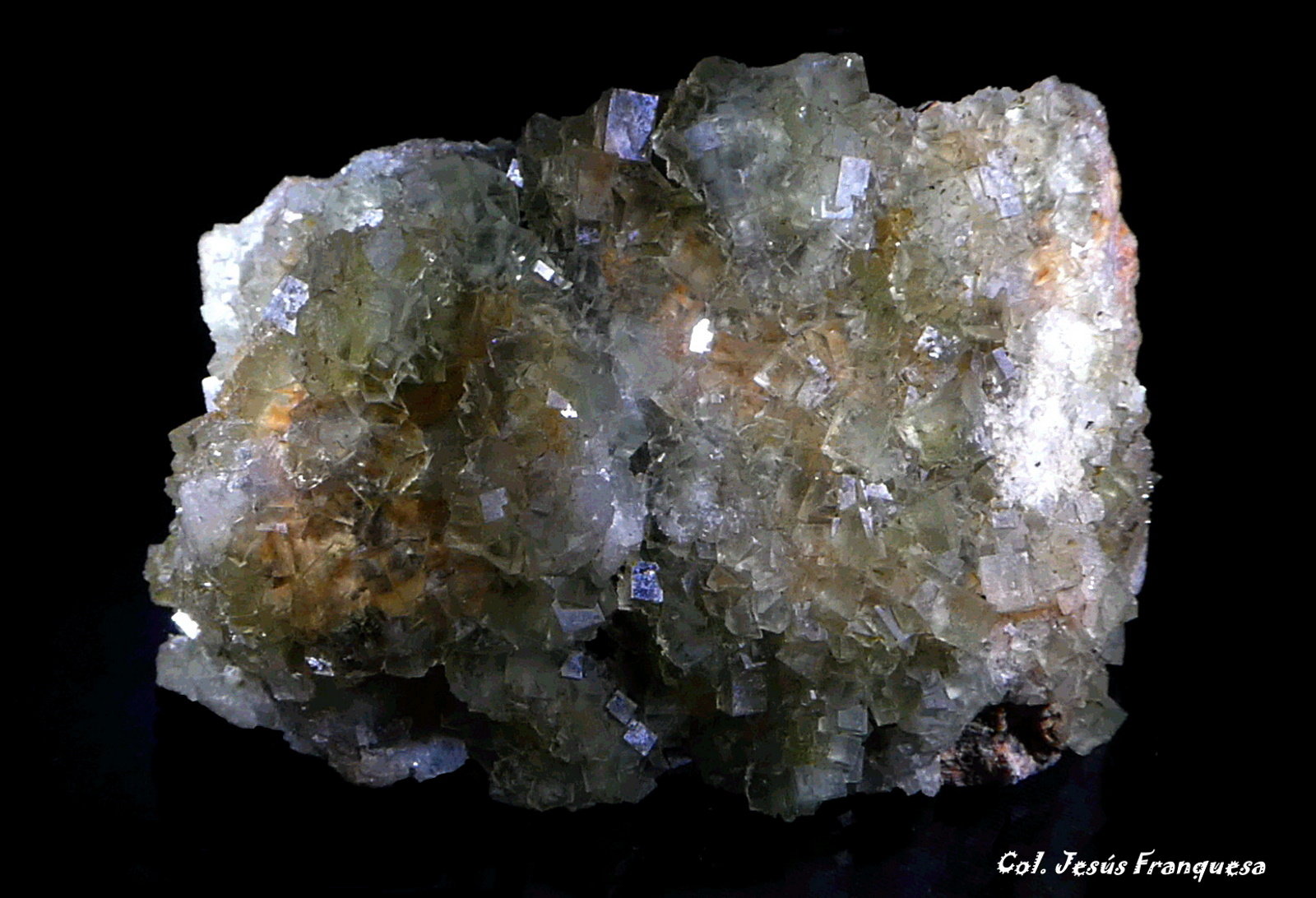 Fluorita.
95x68 mm.
(Autor: Jesus Franquesa Baucells)