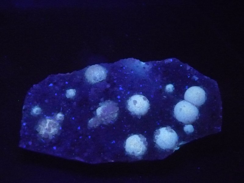 Fluorita.
90x50 mm.
(Autor: Jesus Franquesa Baucells)