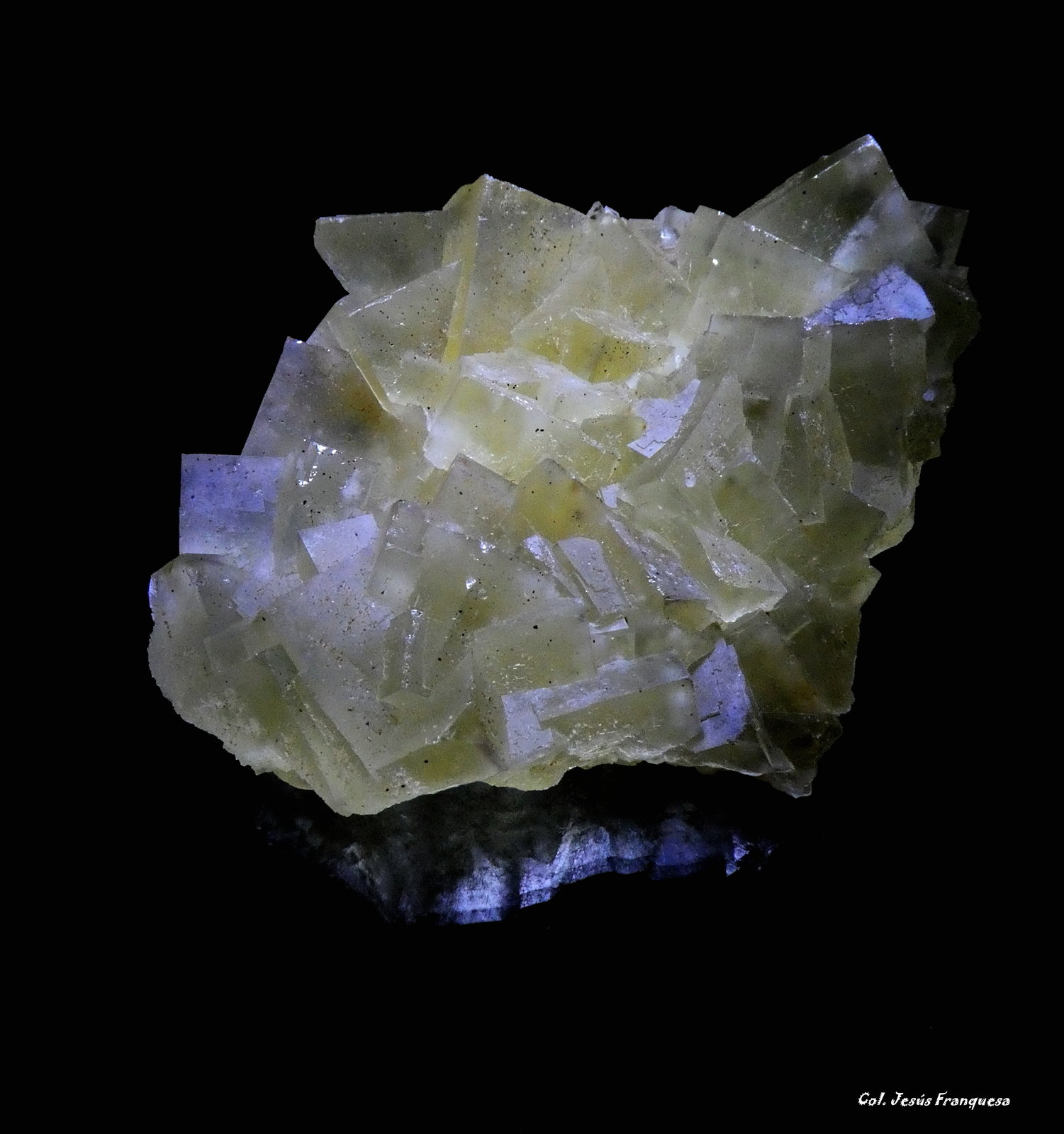 Fluorita.
97x76 mm.
(Autor: Jesus Franquesa Baucells)