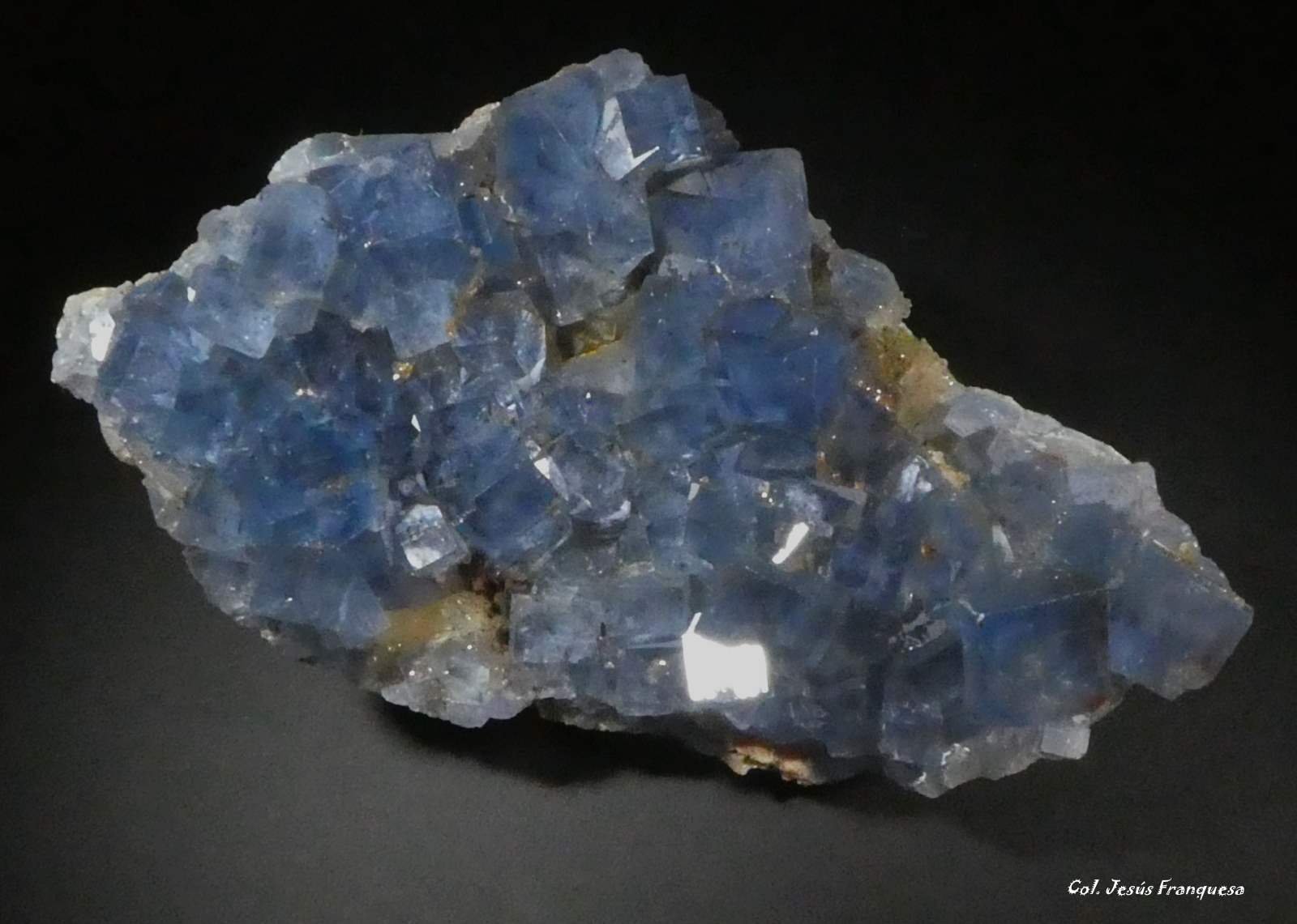 Fluorita.
84x48 mm.
(Autor: Jesus Franquesa Baucells)