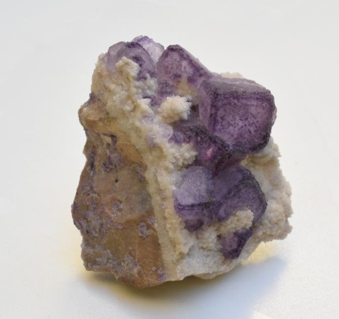 Fluorita
5,5 x 5 x 2 cm
(Autor: Antonio Alcaide)