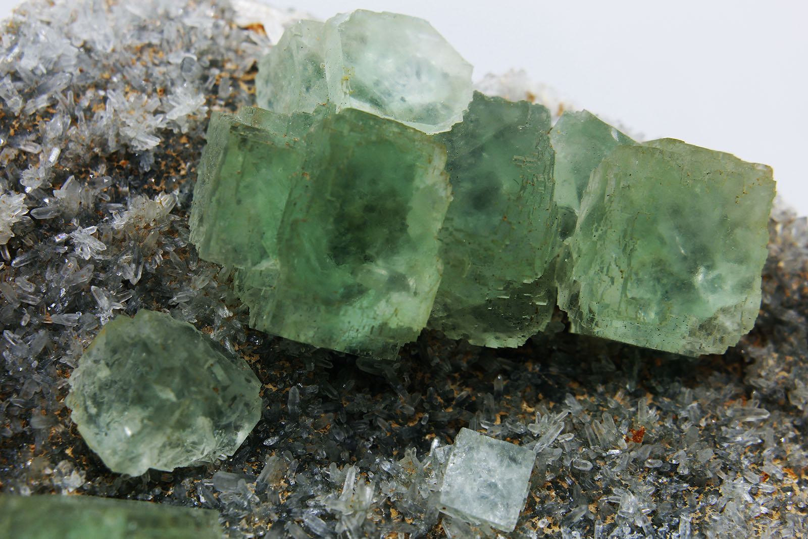 Fluorita
7x5.5x4 cm
(Autor: Luis Edmundo Sánchez Roja)