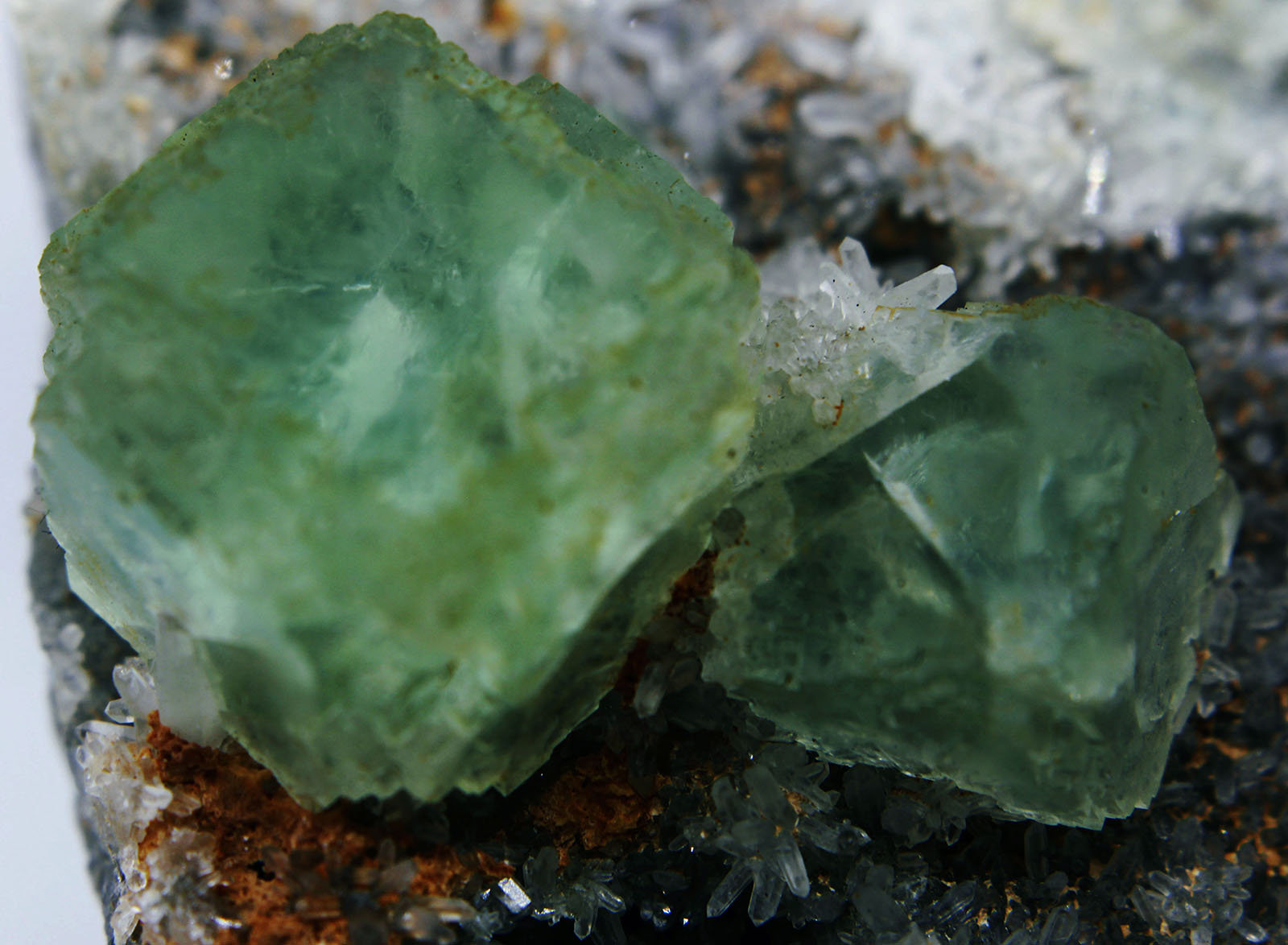 Fluorita
7x5.5x4 cm
(Autor: Luis Edmundo Sánchez Roja)