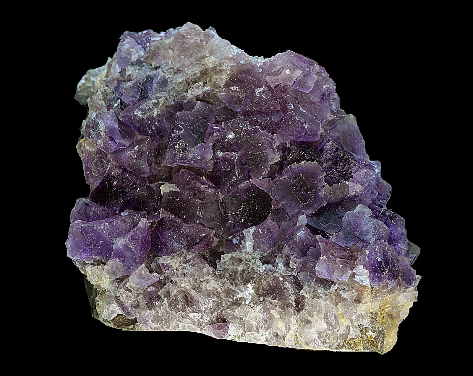 Fluorita
74 x 66 mm
(Autor: Antonio Carmona)
