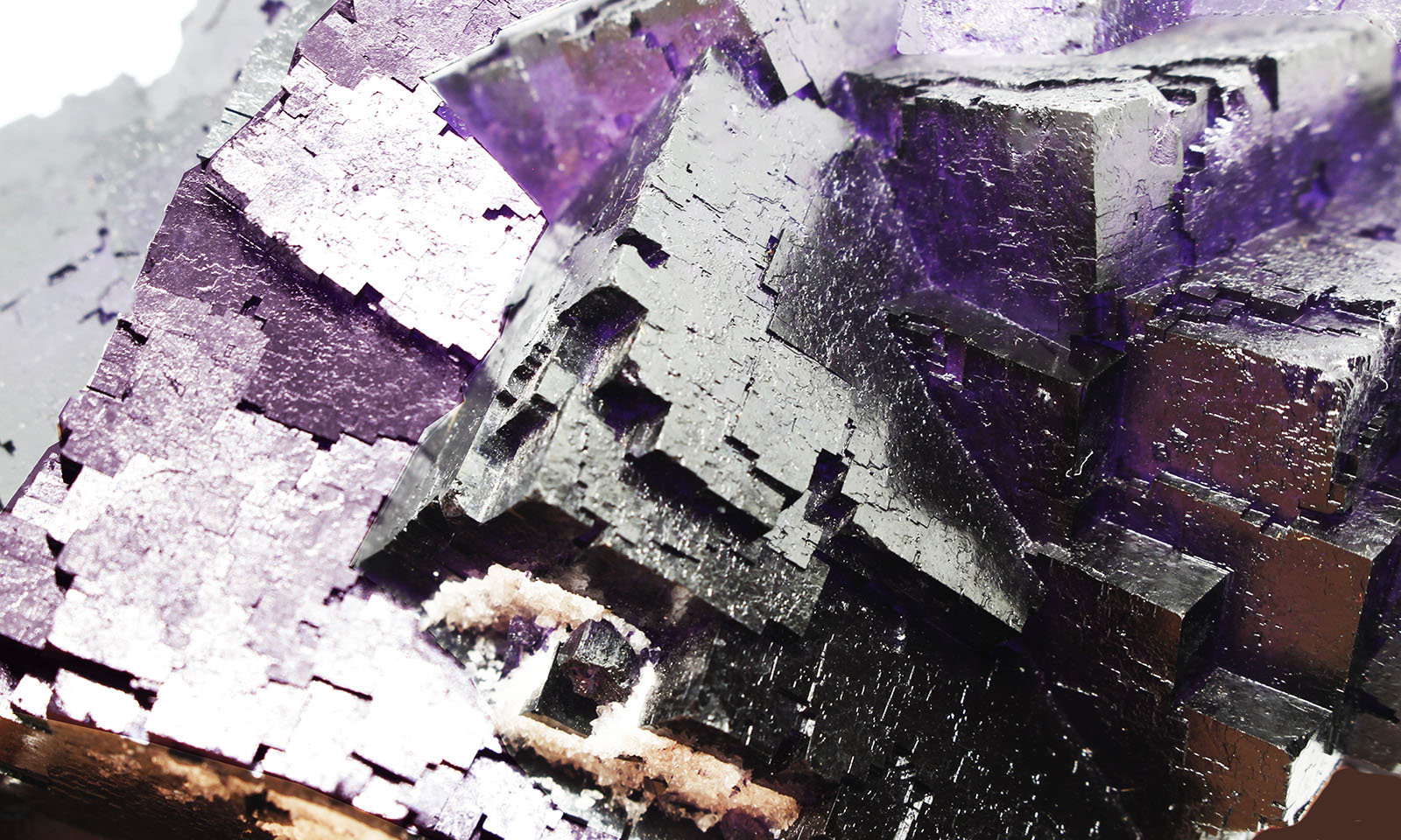 Fluorita
12.5x11x8 cm
(Autor: Luis Edmundo Sánchez Roja)