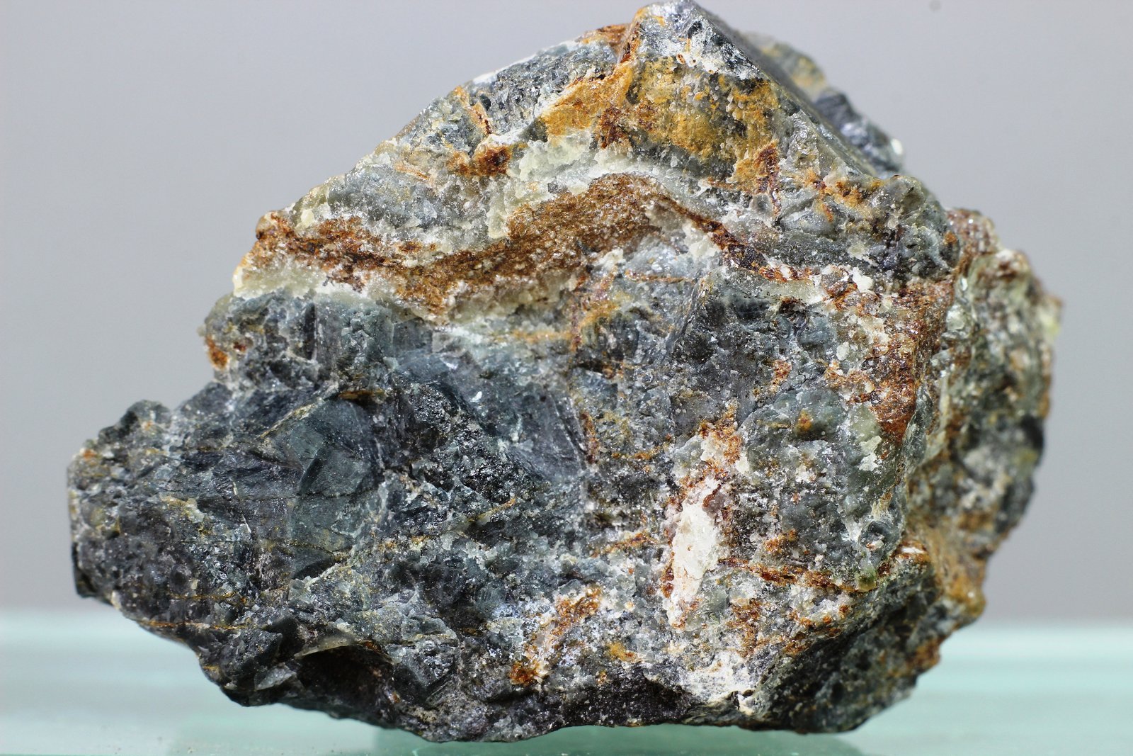 Gahnita
41x32 mm
(Autor: Juan Espino)