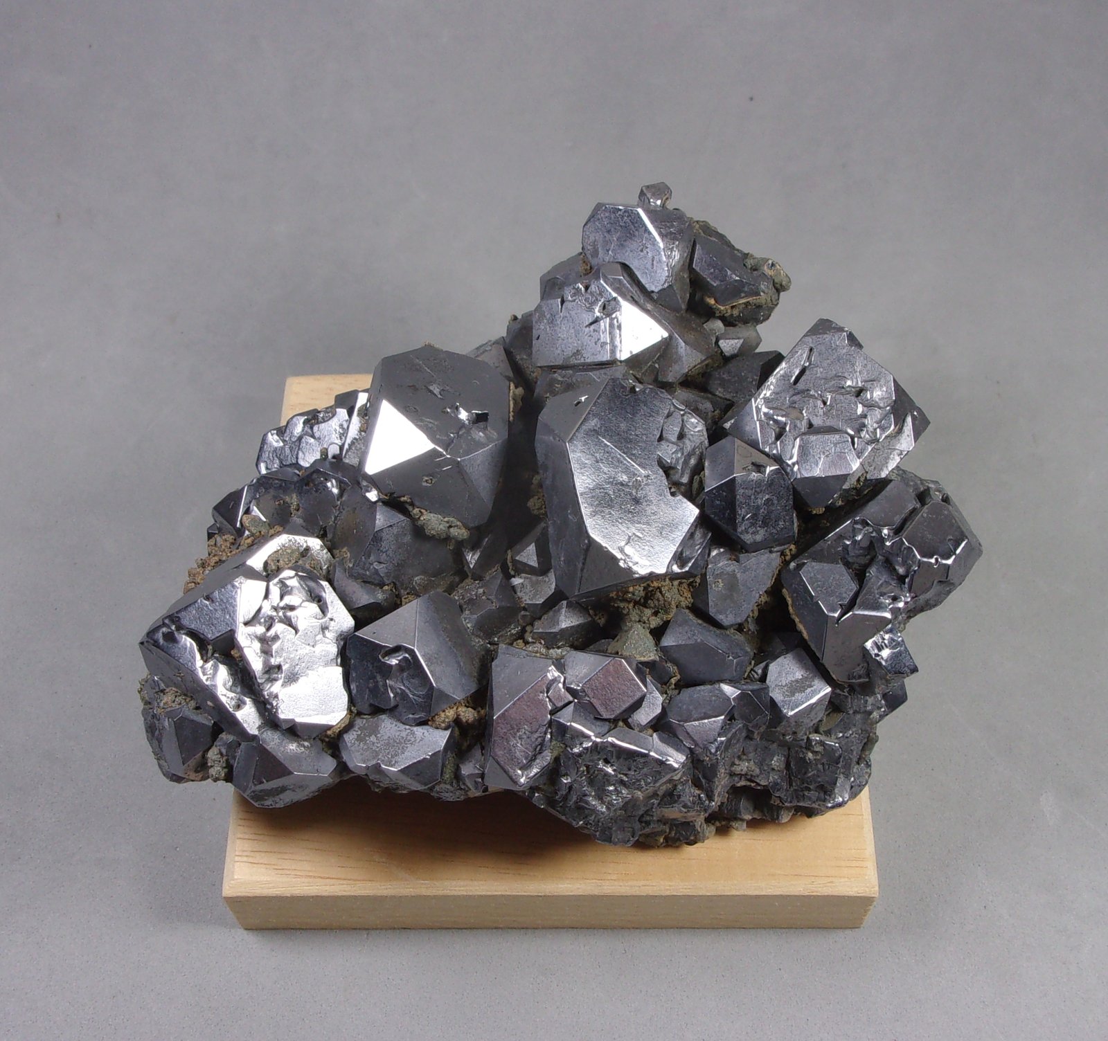 Galena
10,3 x 7,5 x 5,2 cm.
(Autor: J. G. Alcolea)