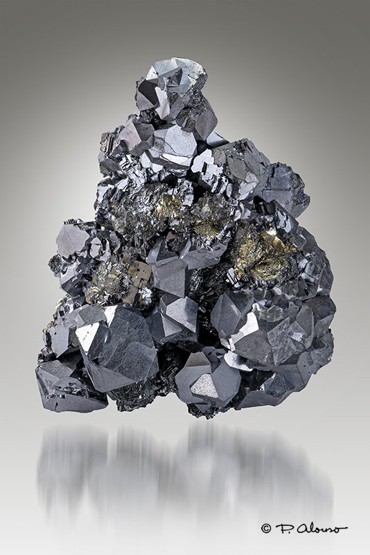 Galena + Pirita
6,5cm x 5,5cm x 3,5cm
(Autor: Pere Alonso)