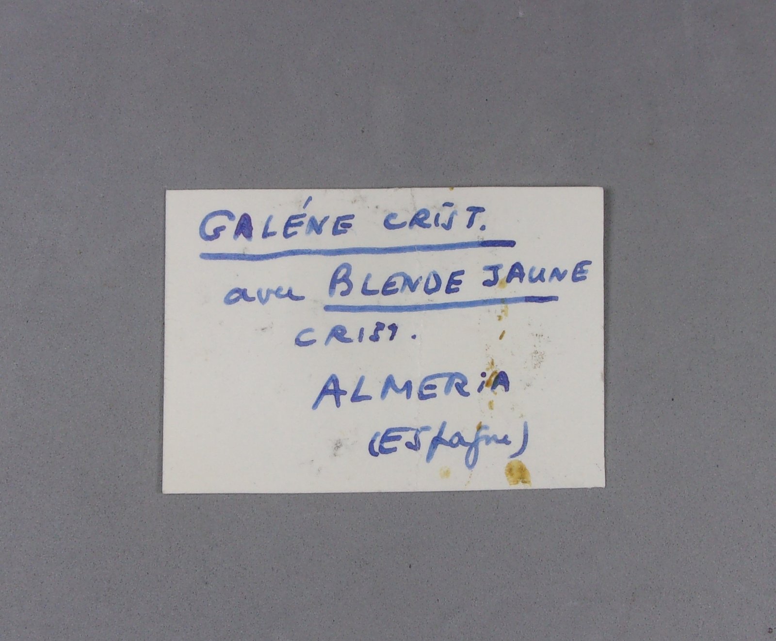 _Etiqueta de Galena con Esfalerita
4,5 x 4 x 2,6 cm. 152,8 g.
(Autor: J. G. Alcolea)