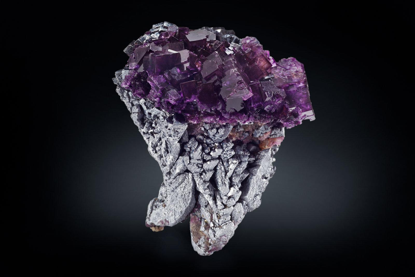 Fluorita, Galena
12 x 10.5 x 6 cm
(Autor: Museo MIM)