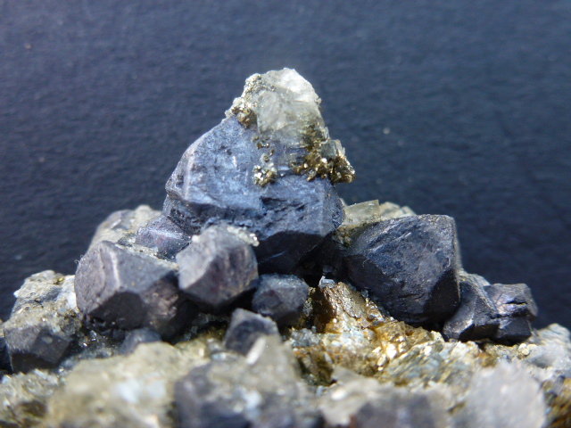 Galena, Cuarzo, Baritina, Pirita
6 x 4,5 cm.
(Autor: javier ruiz martin)