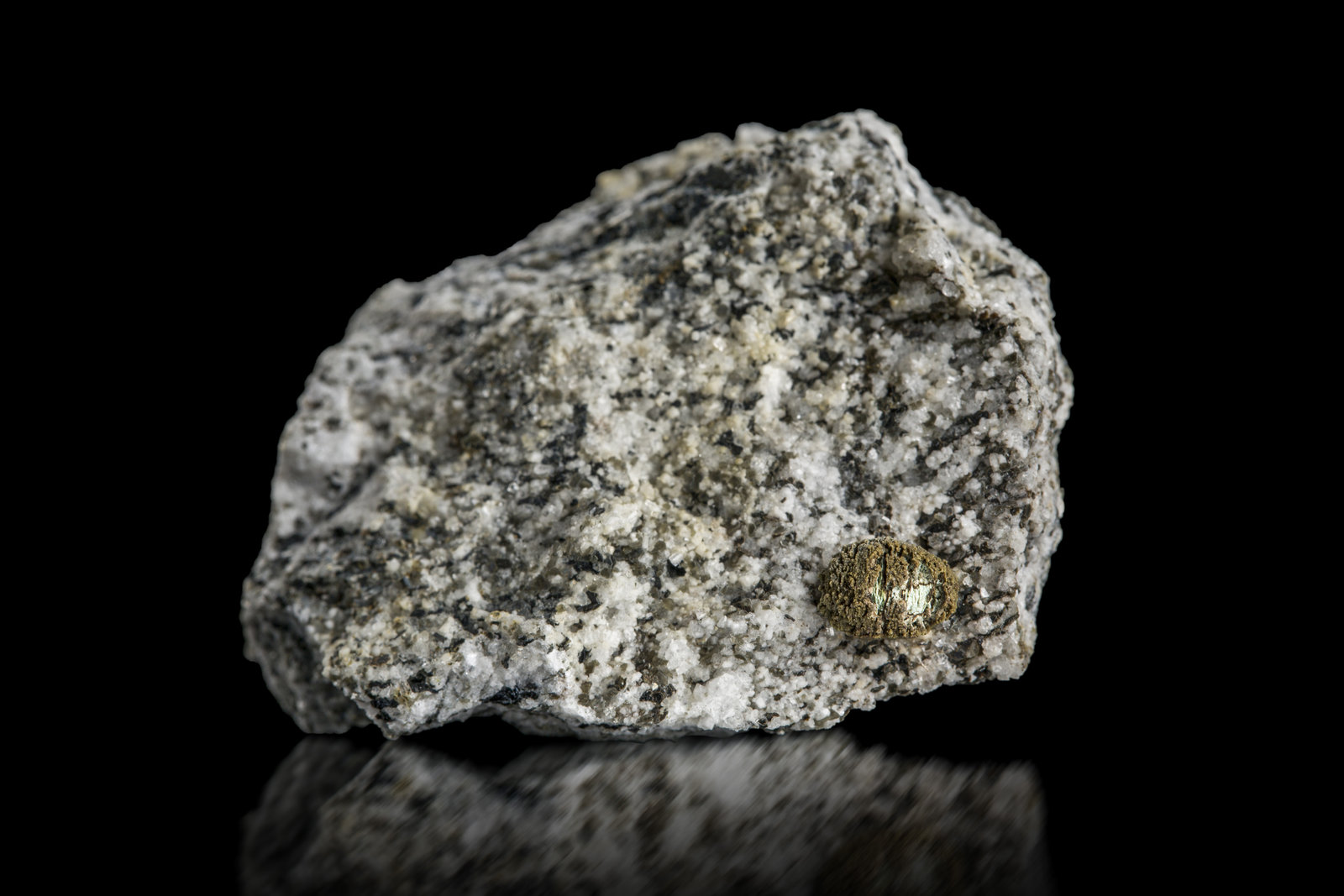 Gasparita-(Ce)
5 x 4 x 2 cm / cristal principal: 0.7 cm
(Autor: Museo MIM)