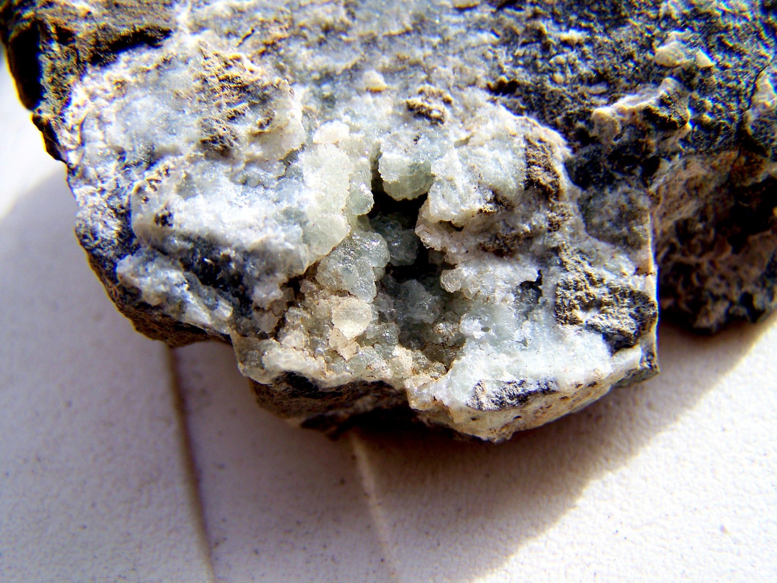 Phillipsita-Ca
6cm por 4,5cm
(Autor: canada)