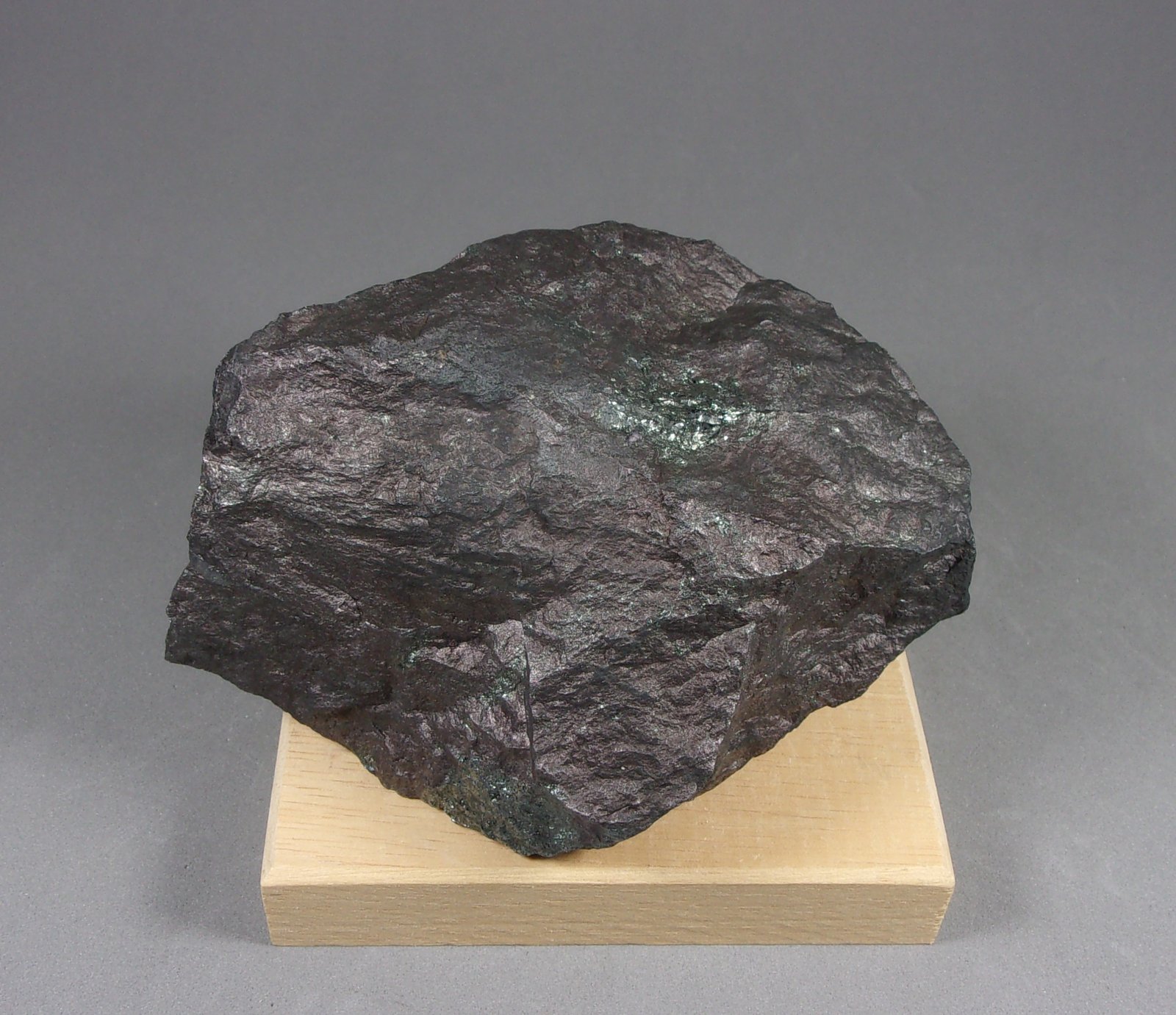 Germanita (sin analizar)
9,9 x 7,1 x 5,4 cm.  760 g.
(Autor: J. G. Alcolea)