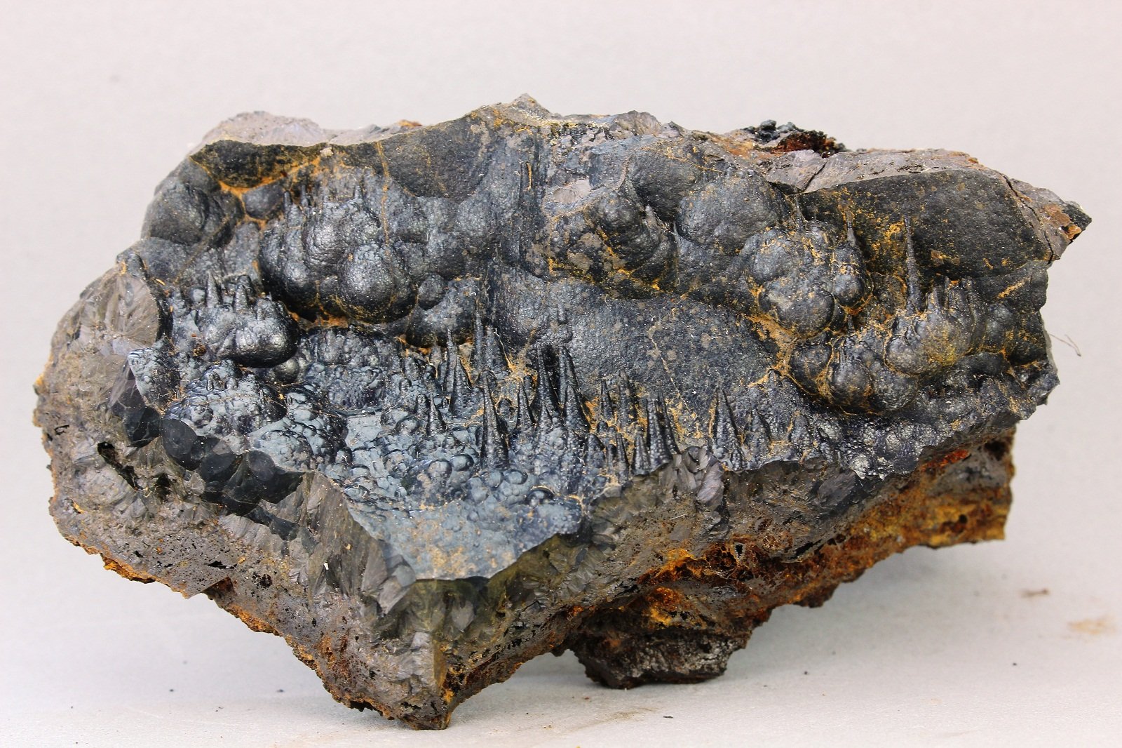 Goethita
94x60 mm
(Autor: Juan Espino)