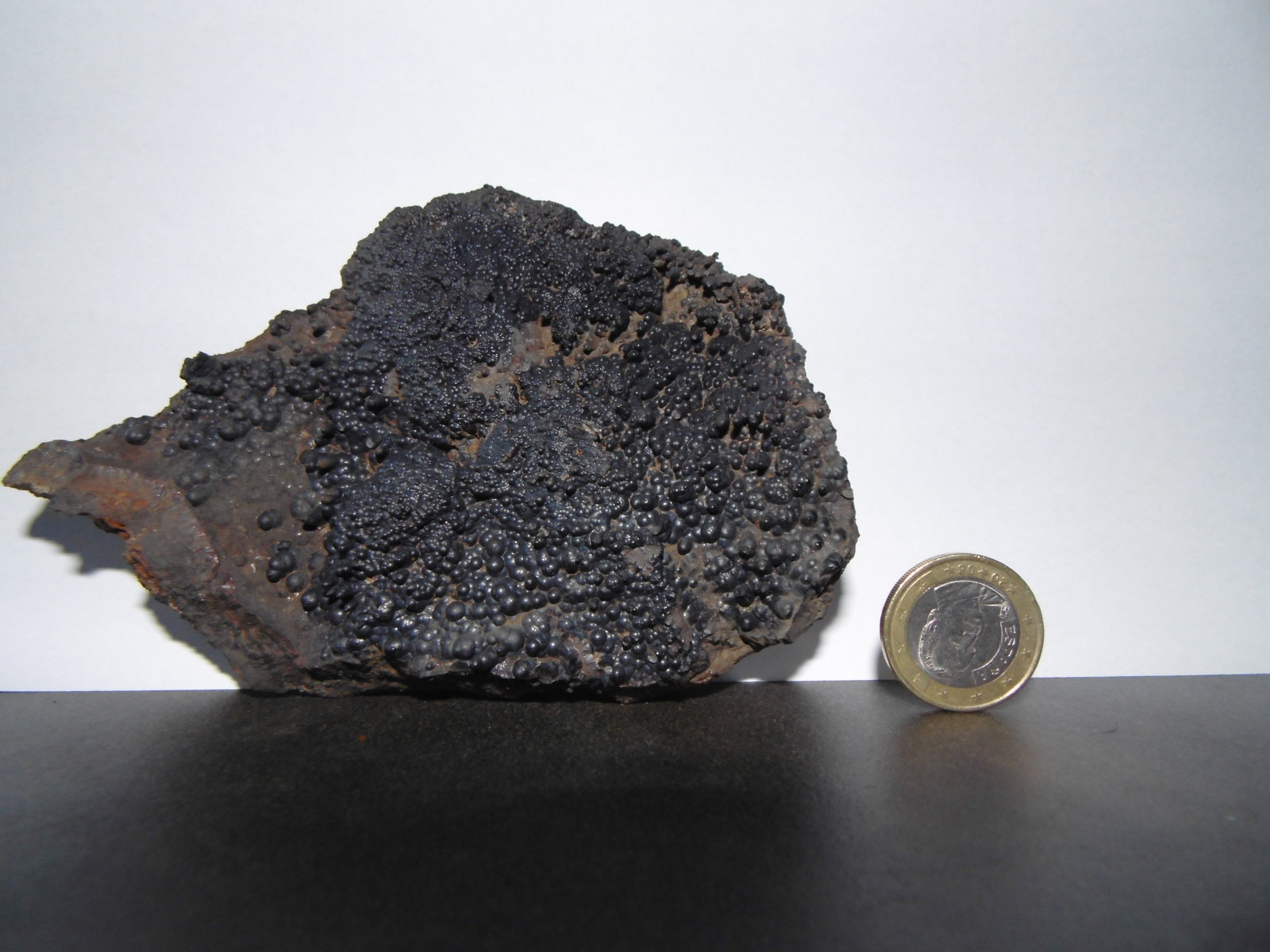 Goethita
120 x 85 x 25 mm.
(Autor: Inushin)