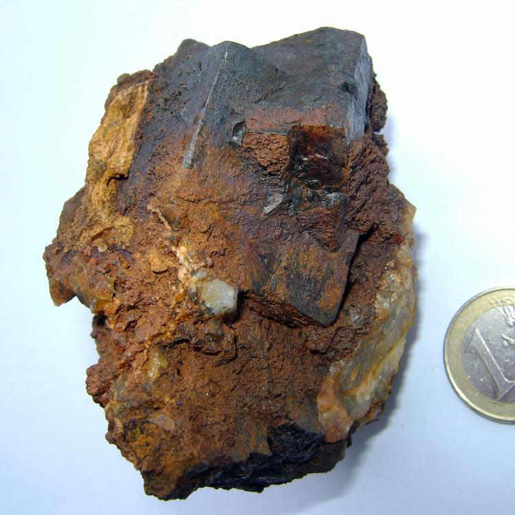 Goethita pseudomórfica de Pirita
8x6 cm
(Autor: David Parra Z)
