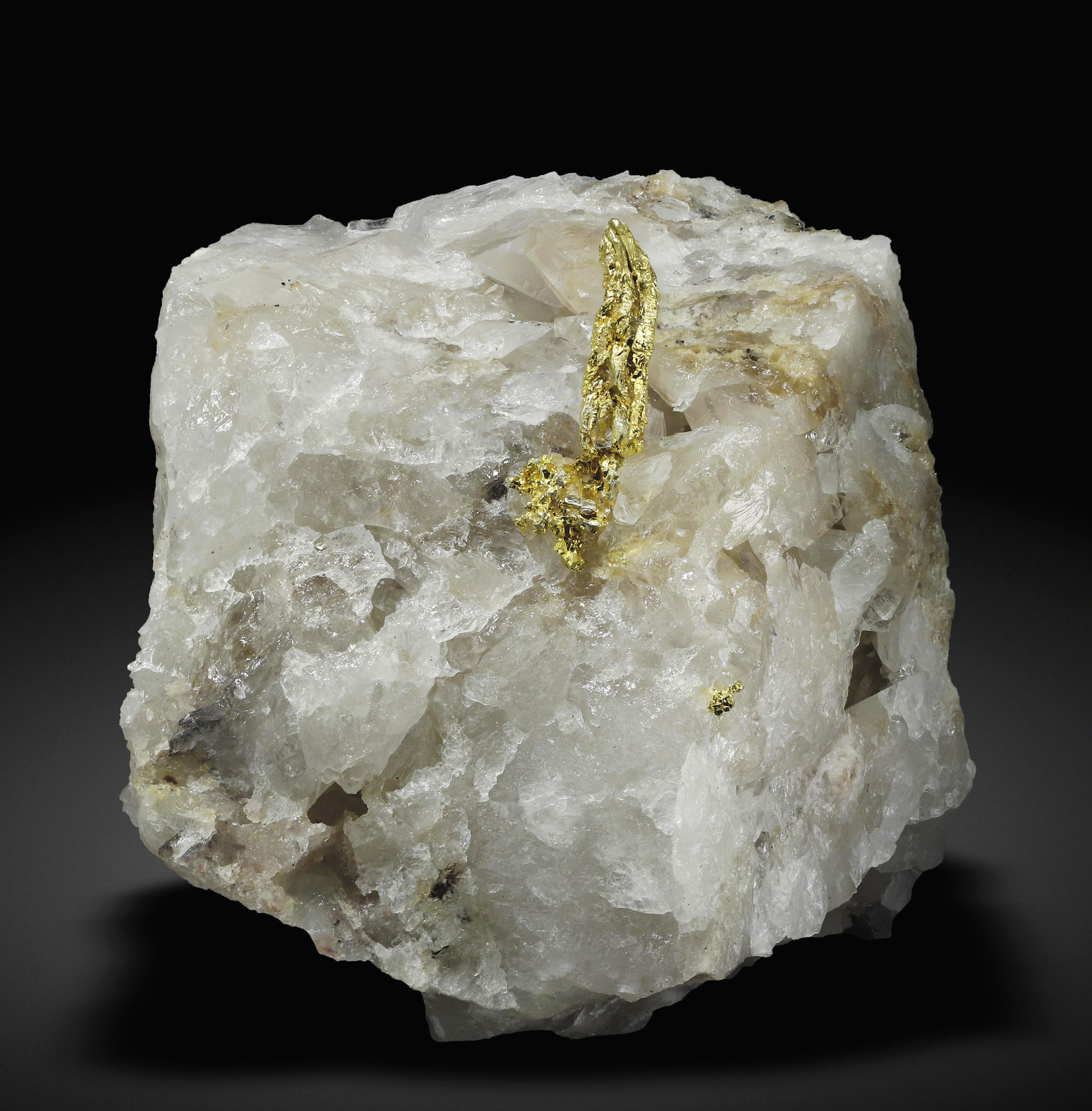Oro en Cuarzo
4,5 x 4,1 x 3,3 cm.
(Autor: Foro FMF)
