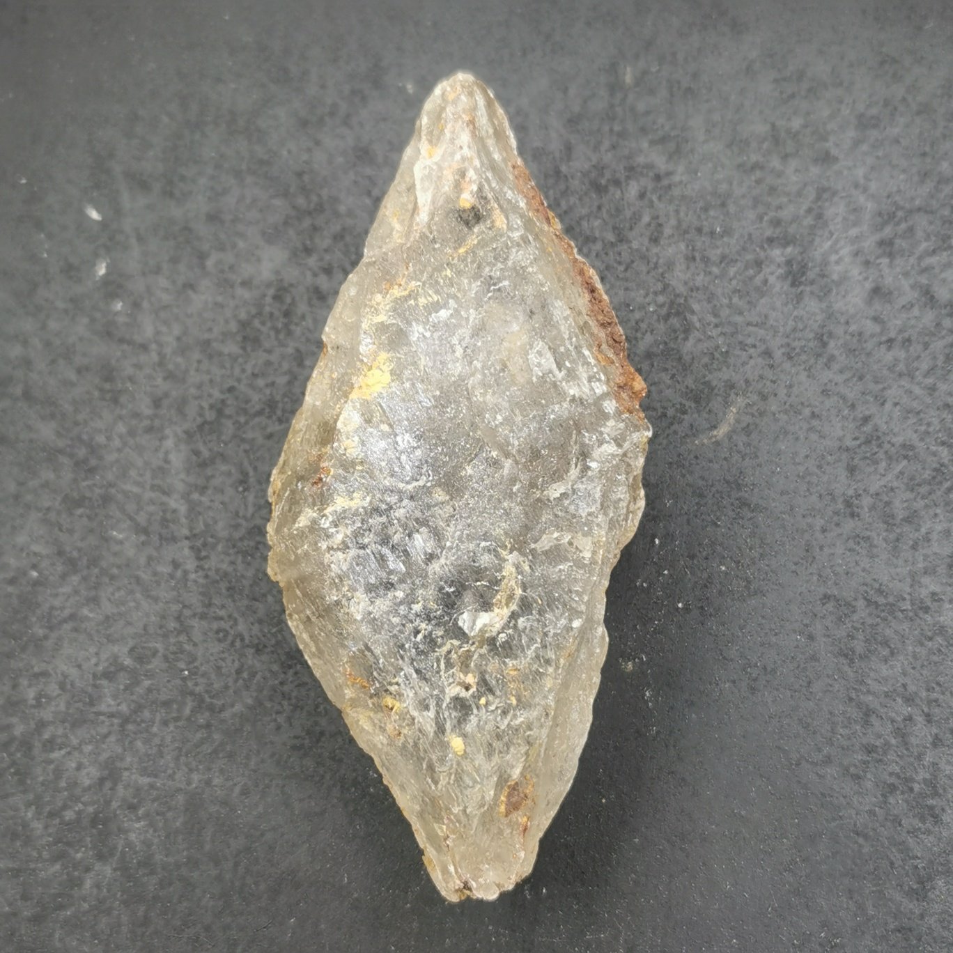 Yeso
12 x 6 cm
(Autor: Ramon M R)