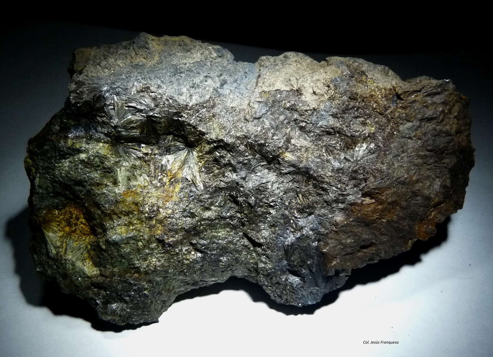 Hedenbergita
105x72 mm.
(Autor: Jesus Franquesa Baucells)