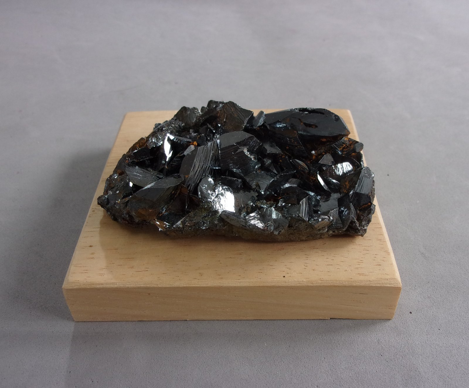 Hematites
7,6 x 5 x 2,5 cm
(Autor: J. G. Alcolea)