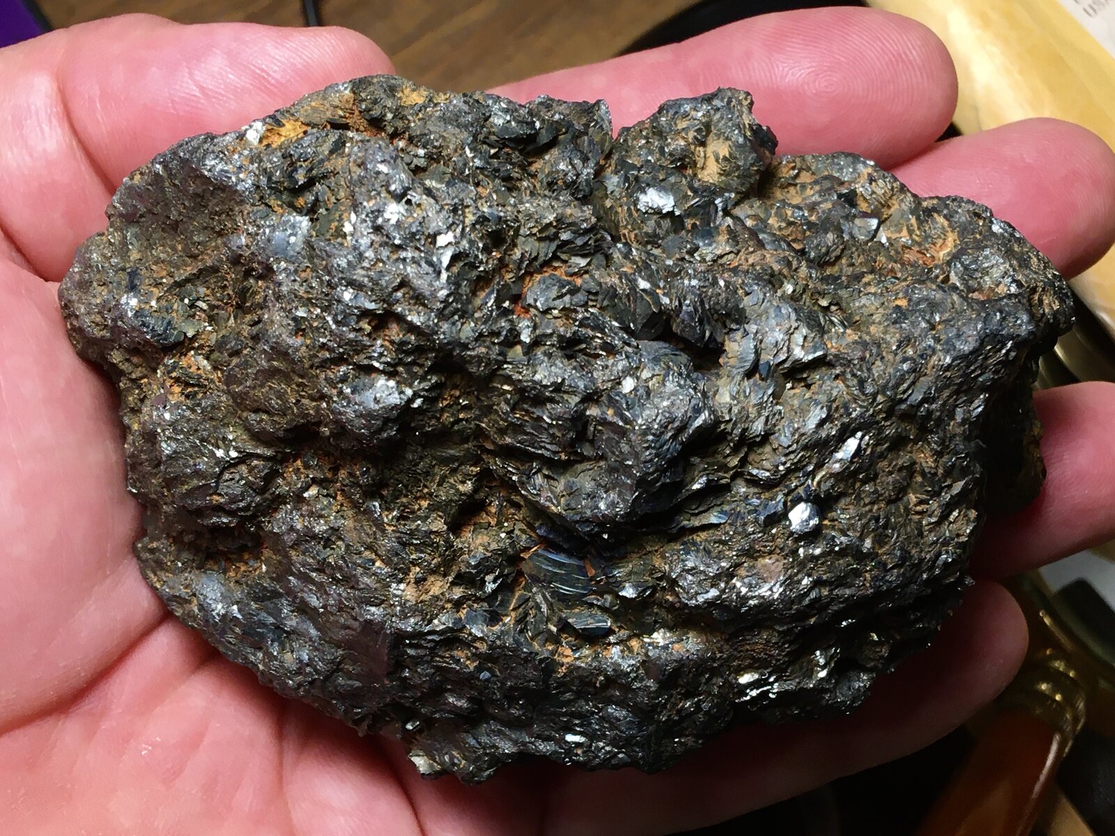 Hematites
Rio Marina, Isla de Elba, Provincia Livorno, Toscana, Italia
11 x 7 cm
(Autor: Matias Raja)