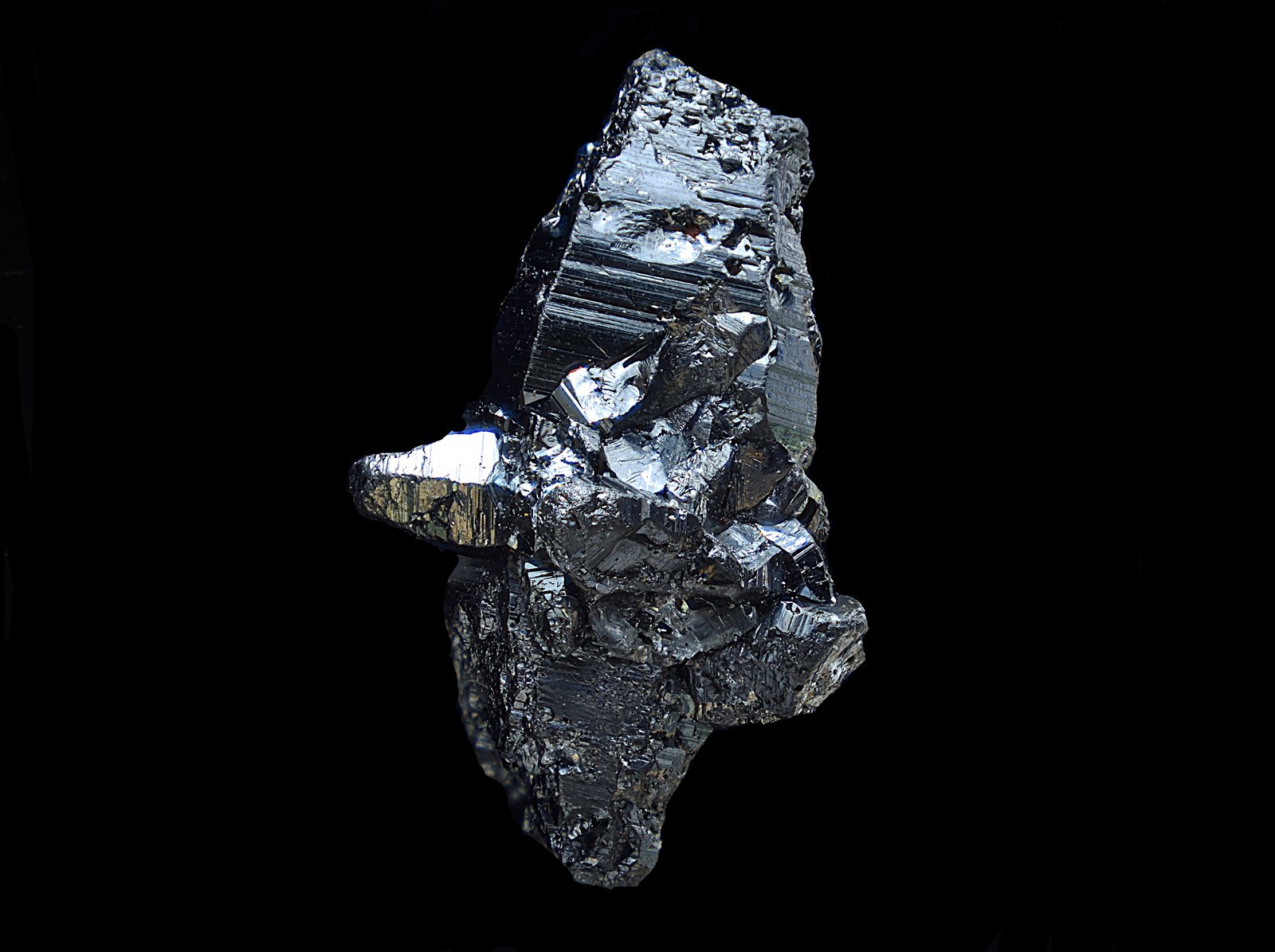 Hematites
Macla de cristales de 13 mm
(Autor: Antonio Carmona)