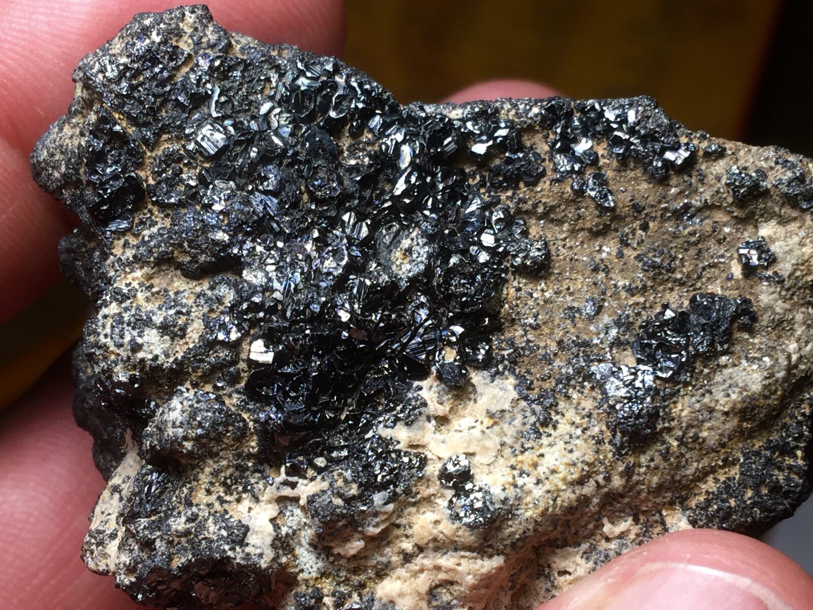 Hematites
Ulea, Comarca Valle de Ricote, Región de Murcia (Murcia), España
6 x 5 cm
(Autor: Matias Raja)
