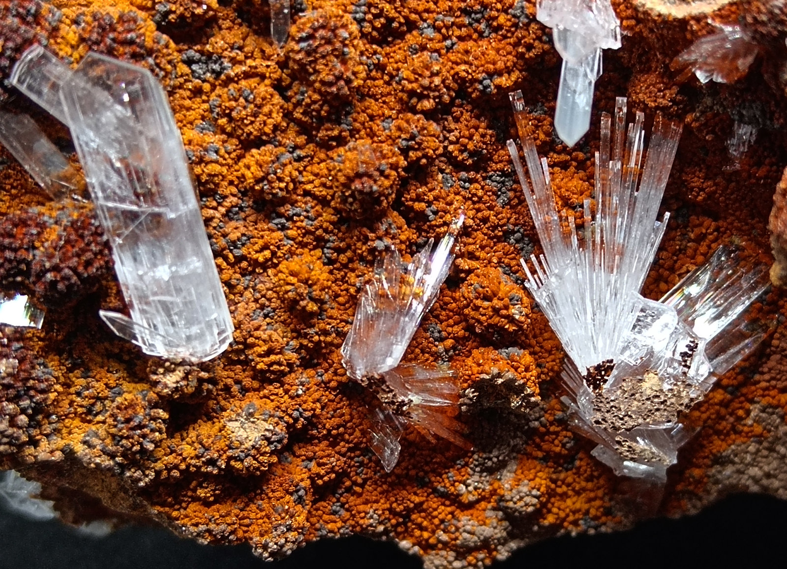 Hemimorfita
8x4.5x3.5 mm.
(Autor: Luis Edmundo Sánchez Roja)