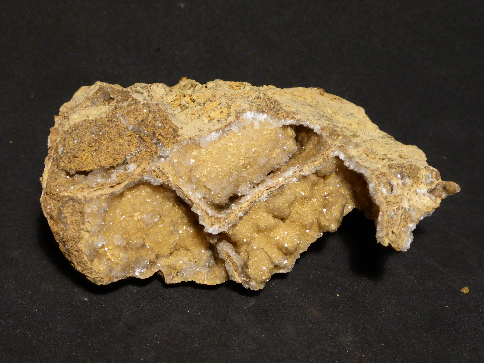 Hemimorfita
8x5,5 cm
(Autor: Ander Ispizua Juan)