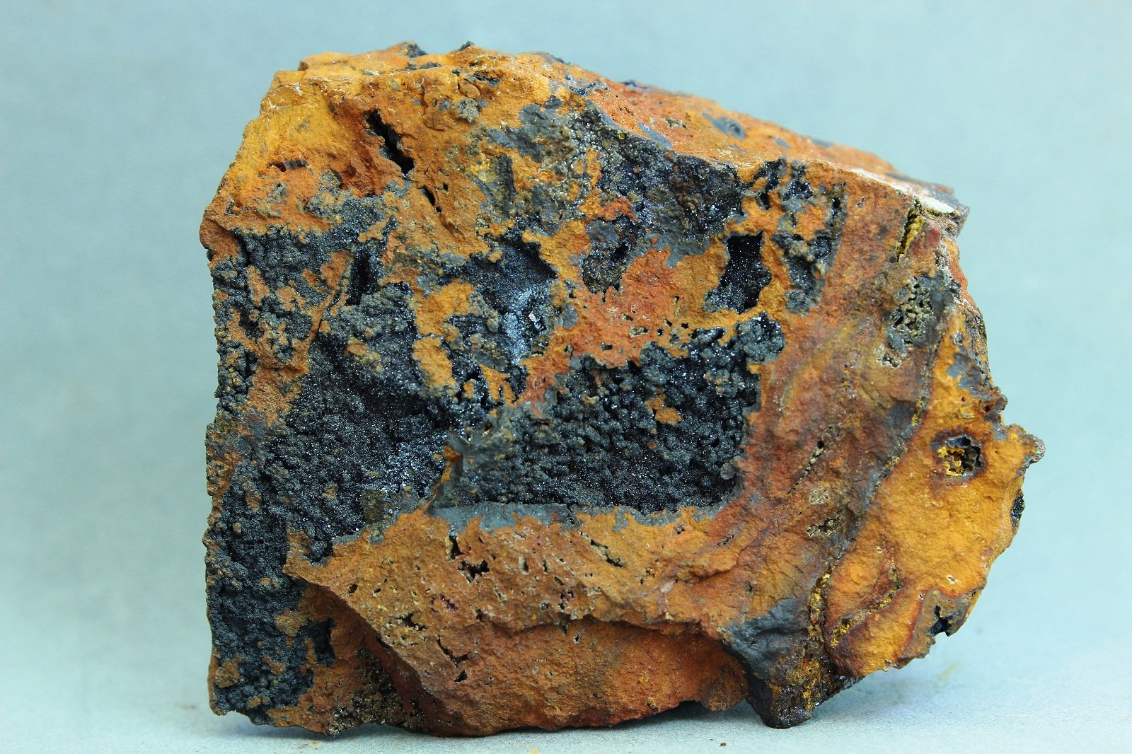 Hidrohetaerolita
46x44x20 mm
(Autor: Juan Espino)