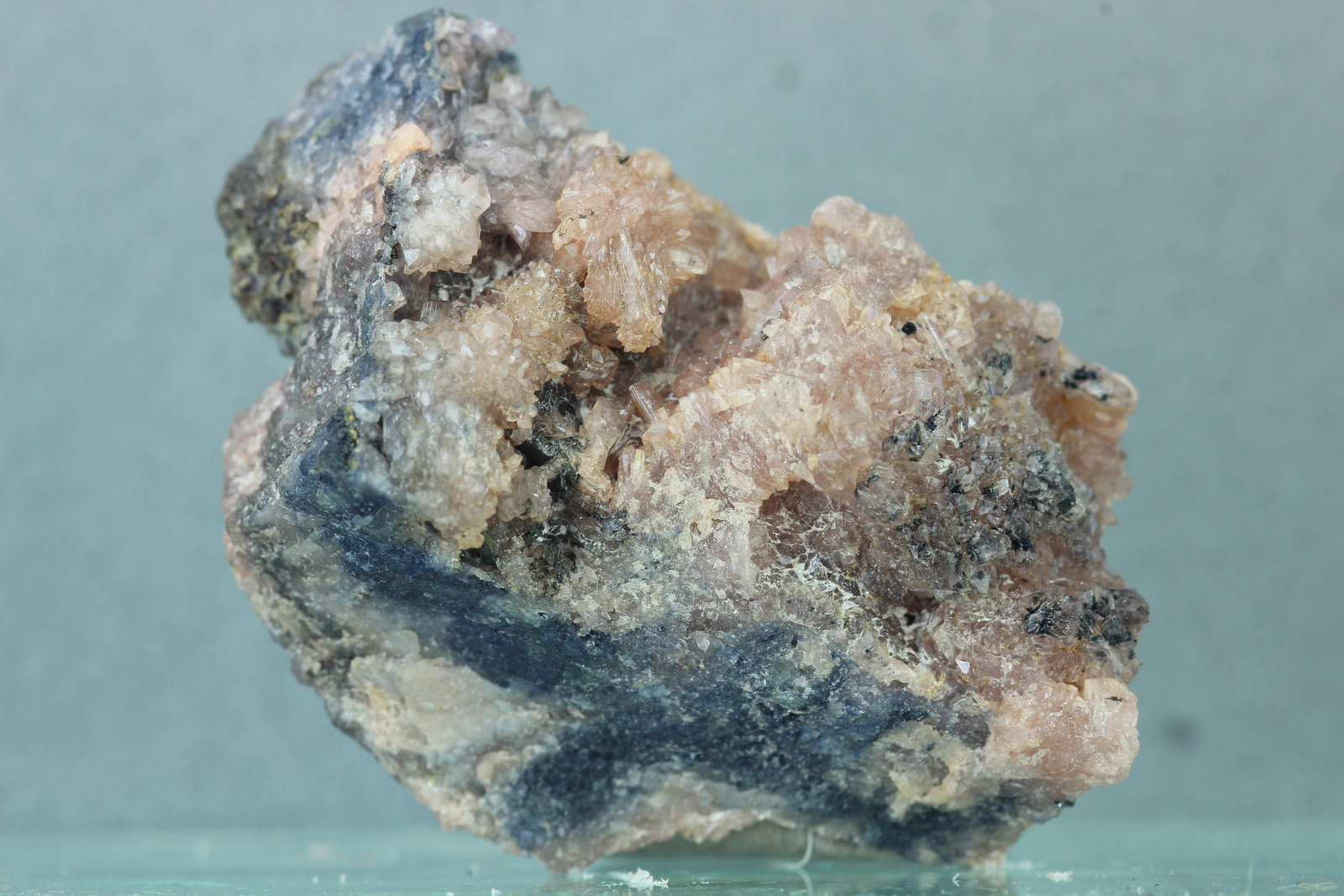 Hureaulita
35x25 mm
(Autor: Juan Espino)