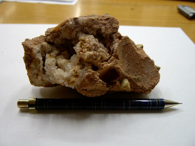 Calcita
15 cm. ancho (medidas estimadas)
(Autor: babazorro)